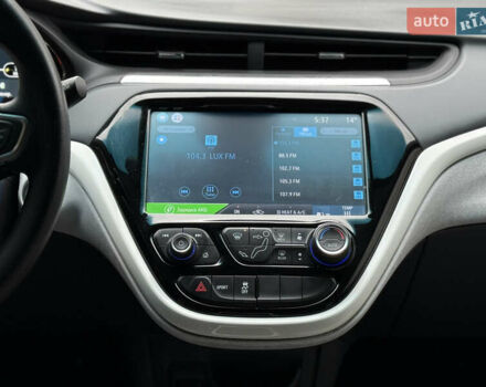 Серый Шевроле Bolt EV, объемом двигателя 0 л и пробегом 82 тыс. км за 13500 $, фото 51 на Automoto.ua