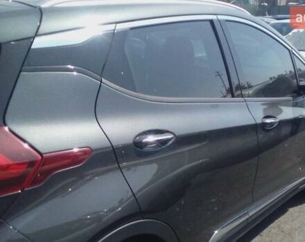 Серый Шевроле Bolt EV, объемом двигателя 0 л и пробегом 100 тыс. км за 18000 $, фото 7 на Automoto.ua