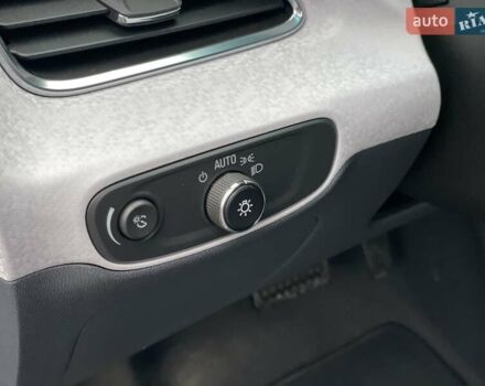 Серый Шевроле Bolt EV, объемом двигателя 0 л и пробегом 34 тыс. км за 16990 $, фото 17 на Automoto.ua