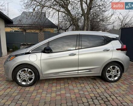 Серый Шевроле Bolt EV, объемом двигателя 0 л и пробегом 156 тыс. км за 11500 $, фото 4 на Automoto.ua