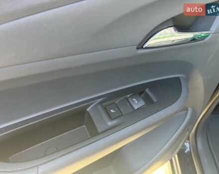 Серый Шевроле Bolt EV, объемом двигателя 0 л и пробегом 104 тыс. км за 14999 $, фото 11 на Automoto.ua