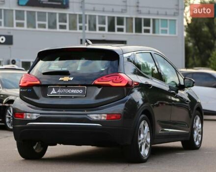 Сірий Шевроле Bolt EV, об'ємом двигуна 0 л та пробігом 100 тис. км за 13800 $, фото 6 на Automoto.ua