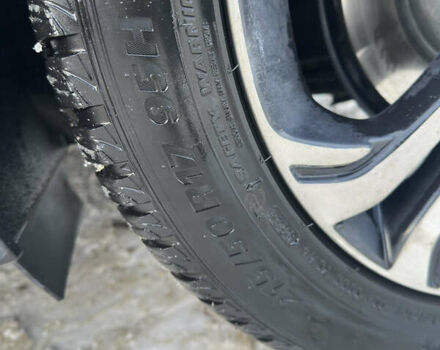 Серый Шевроле Bolt EV, объемом двигателя 0 л и пробегом 70 тыс. км за 15200 $, фото 18 на Automoto.ua