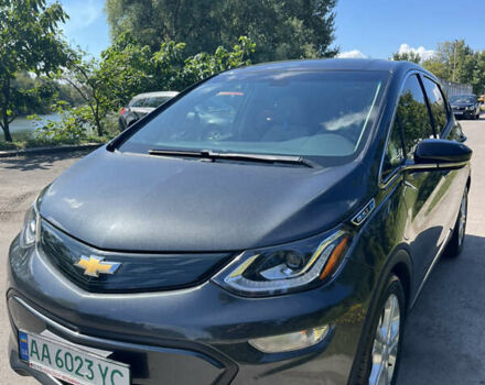 Сірий Шевроле Bolt EV, об'ємом двигуна 0 л та пробігом 60 тис. км за 14200 $, фото 1 на Automoto.ua
