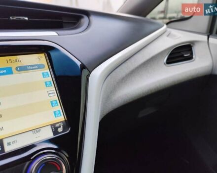 Серый Шевроле Bolt EV, объемом двигателя 0 л и пробегом 110 тыс. км за 14444 $, фото 38 на Automoto.ua