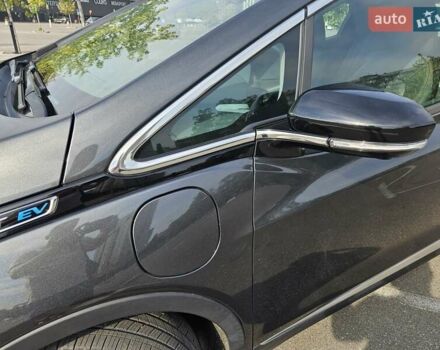 Серый Шевроле Bolt EV, объемом двигателя 0 л и пробегом 40 тыс. км за 18700 $, фото 10 на Automoto.ua
