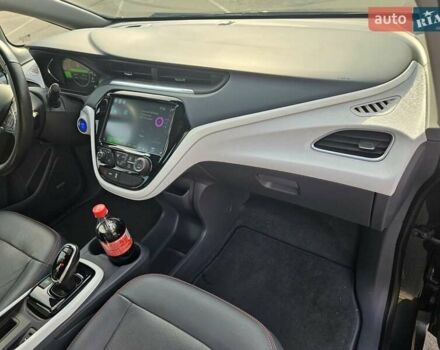 Серый Шевроле Bolt EV, объемом двигателя 0 л и пробегом 40 тыс. км за 18700 $, фото 24 на Automoto.ua
