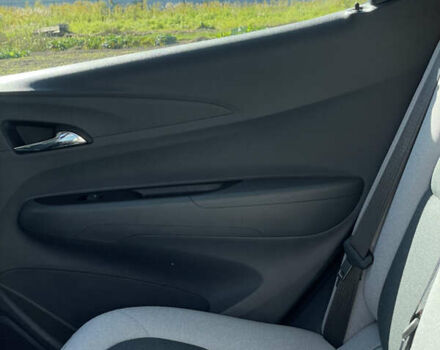 Серый Шевроле Bolt EV, объемом двигателя 0 л и пробегом 99 тыс. км за 16300 $, фото 15 на Automoto.ua