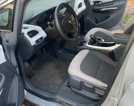 Серый Шевроле Bolt EV, объемом двигателя 0 л и пробегом 170 тыс. км за 13700 $, фото 8 на Automoto.ua