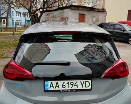 Серый Шевроле Bolt EV, объемом двигателя 0 л и пробегом 92 тыс. км за 15500 $, фото 3 на Automoto.ua
