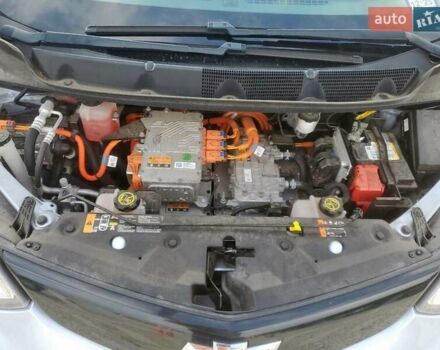 Сірий Шевроле Bolt EV, об'ємом двигуна 0 л та пробігом 138 тис. км за 4500 $, фото 10 на Automoto.ua