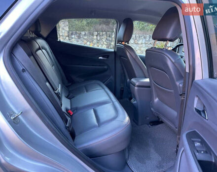 Серый Шевроле Bolt EV, объемом двигателя 0 л и пробегом 71 тыс. км за 16500 $, фото 13 на Automoto.ua