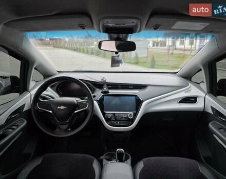 Сірий Шевроле Bolt EV, об'ємом двигуна 0 л та пробігом 134 тис. км за 12200 $, фото 7 на Automoto.ua