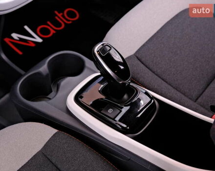 Серый Шевроле Bolt EV, объемом двигателя 0 л и пробегом 101 тыс. км за 14900 $, фото 19 на Automoto.ua