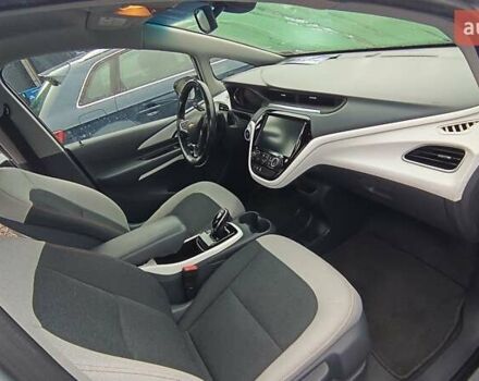 Серый Шевроле Bolt EV, объемом двигателя 0 л и пробегом 160 тыс. км за 11999 $, фото 7 на Automoto.ua