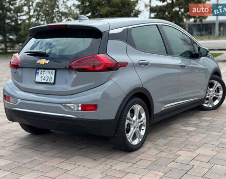 Серый Шевроле Bolt EV, объемом двигателя 0 л и пробегом 109 тыс. км за 14999 $, фото 4 на Automoto.ua