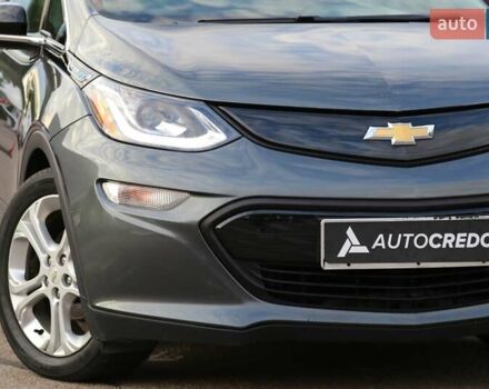 Сірий Шевроле Bolt EV, об'ємом двигуна 0 л та пробігом 100 тис. км за 13800 $, фото 3 на Automoto.ua