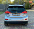 Серый Шевроле Bolt EV, объемом двигателя 0 л и пробегом 71 тыс. км за 16500 $, фото 2 на Automoto.ua