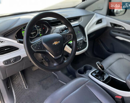 Серый Шевроле Bolt EV, объемом двигателя 0 л и пробегом 188 тыс. км за 14500 $, фото 19 на Automoto.ua