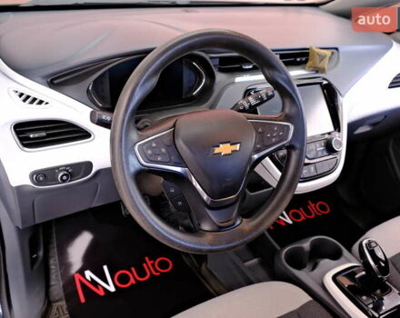 Серый Шевроле Bolt EV, объемом двигателя 0 л и пробегом 101 тыс. км за 14900 $, фото 32 на Automoto.ua