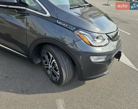 Серый Шевроле Bolt EV, объемом двигателя 0 л и пробегом 40 тыс. км за 18700 $, фото 6 на Automoto.ua
