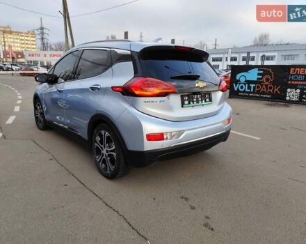 Серый Шевроле Bolt EV, объемом двигателя 0 л и пробегом 110 тыс. км за 14444 $, фото 5 на Automoto.ua