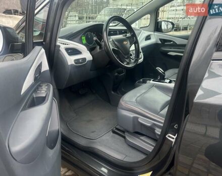 Серый Шевроле Bolt EV, объемом двигателя 0 л и пробегом 107 тыс. км за 14000 $, фото 20 на Automoto.ua