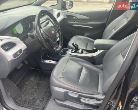 Серый Шевроле Bolt EV, объемом двигателя 0 л и пробегом 75 тыс. км за 13900 $, фото 9 на Automoto.ua