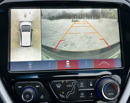 Серый Шевроле Bolt EV, объемом двигателя 0 л и пробегом 167 тыс. км за 14750 $, фото 19 на Automoto.ua