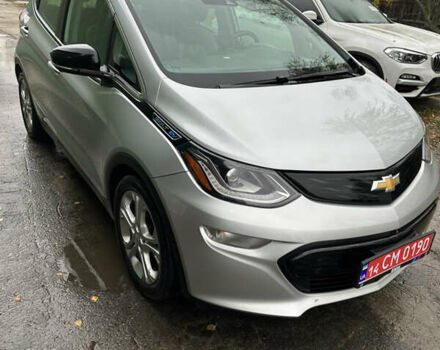 Шевроле Bolt EV 2018 в Киеве на Automoto.ua Серый Шевроле Bolt EV, объемом двигателя 0 л и пробегом 197 тыс. км за 12300 $, фото 1 на Automoto.ua