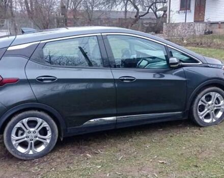 Серый Шевроле Bolt EV, объемом двигателя 0 л и пробегом 97 тыс. км за 12850 $, фото 10 на Automoto.ua