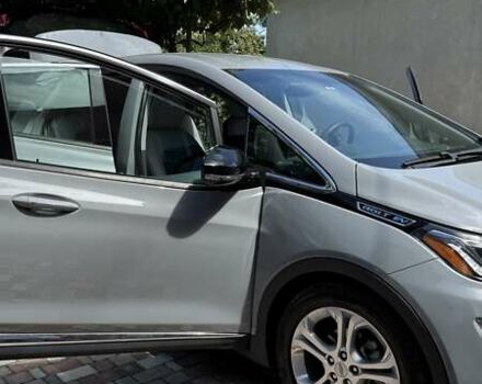 Серый Шевроле Bolt EV, объемом двигателя 0 л и пробегом 91 тыс. км за 14999 $, фото 3 на Automoto.ua