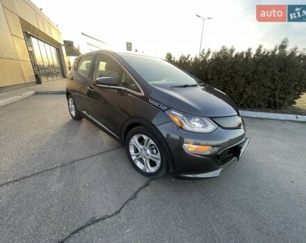 Серый Шевроле Bolt EV, объемом двигателя 0 л и пробегом 46 тыс. км за 16200 $, фото 23 на Automoto.ua