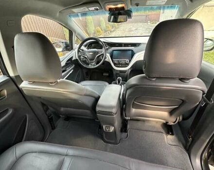 Серый Шевроле Bolt EV, объемом двигателя 0 л и пробегом 86 тыс. км за 13350 $, фото 28 на Automoto.ua