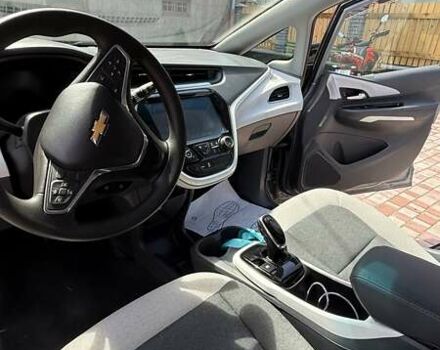 Серый Шевроле Bolt EV, объемом двигателя 0 л и пробегом 91 тыс. км за 14999 $, фото 12 на Automoto.ua