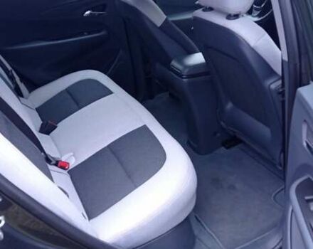 Серый Шевроле Bolt EV, объемом двигателя 0 л и пробегом 97 тыс. км за 12850 $, фото 17 на Automoto.ua