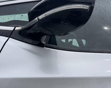 Серый Шевроле Bolt EV, объемом двигателя 0 л и пробегом 103 тыс. км за 14250 $, фото 9 на Automoto.ua