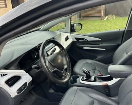 Серый Шевроле Bolt EV, объемом двигателя 0 л и пробегом 86 тыс. км за 13350 $, фото 23 на Automoto.ua