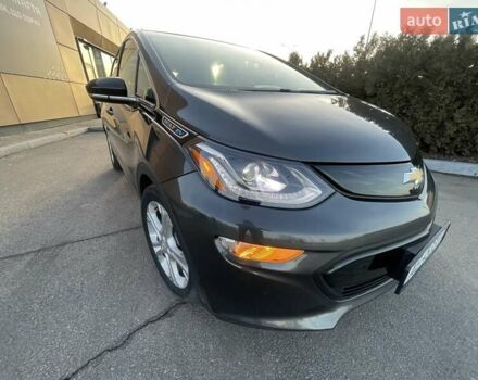 Серый Шевроле Bolt EV, объемом двигателя 0 л и пробегом 46 тыс. км за 16200 $, фото 24 на Automoto.ua