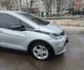 Серый Шевроле Bolt EV, объемом двигателя 0 л и пробегом 62 тыс. км за 15990 $, фото 3 на Automoto.ua