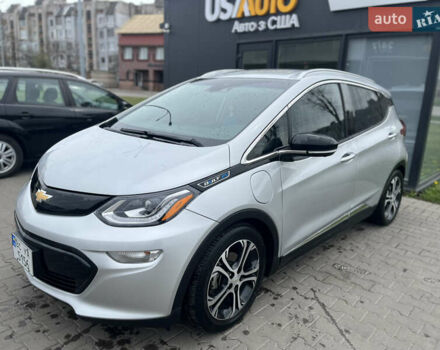 Серый Шевроле Bolt EV, объемом двигателя 0 л и пробегом 103 тыс. км за 14250 $, фото 3 на Automoto.ua