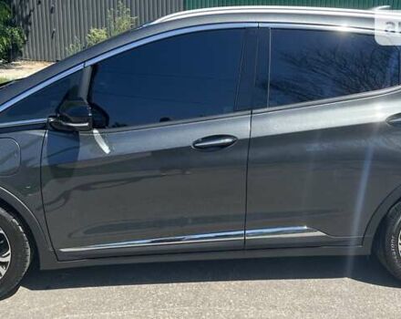 Серый Шевроле Bolt EV, объемом двигателя 0 л и пробегом 60 тыс. км за 18500 $, фото 2 на Automoto.ua