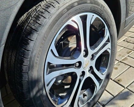 Серый Шевроле Bolt EV, объемом двигателя 0 л и пробегом 63 тыс. км за 17500 $, фото 10 на Automoto.ua