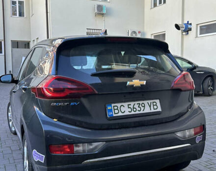 Сірий Шевроле Bolt EV, об'ємом двигуна 0 л та пробігом 50 тис. км за 15100 $, фото 2 на Automoto.ua