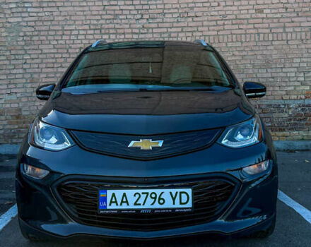 Серый Шевроле Bolt EV, объемом двигателя 0 л и пробегом 54 тыс. км за 18900 $, фото 7 на Automoto.ua