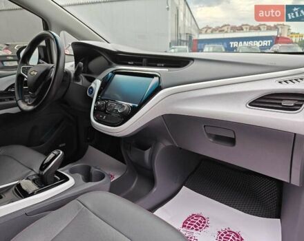 Серый Шевроле Bolt EV, объемом двигателя 0 л и пробегом 33 тыс. км за 15500 $, фото 14 на Automoto.ua