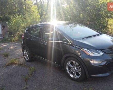 Серый Шевроле Bolt EV, объемом двигателя 0 л и пробегом 132 тыс. км за 15350 $, фото 2 на Automoto.ua