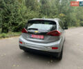 Серый Шевроле Bolt EV, объемом двигателя 0 л и пробегом 65 тыс. км за 16900 $, фото 5 на Automoto.ua