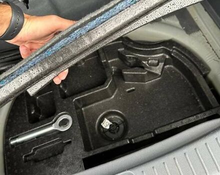 Серый Шевроле Bolt EV, объемом двигателя 0 л и пробегом 44 тыс. км за 15999 $, фото 29 на Automoto.ua