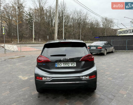 Серый Шевроле Bolt EV, объемом двигателя 0 л и пробегом 110 тыс. км за 13900 $, фото 5 на Automoto.ua